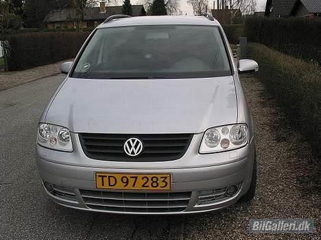 VW Touran (((! SOLGT !))) billede 1