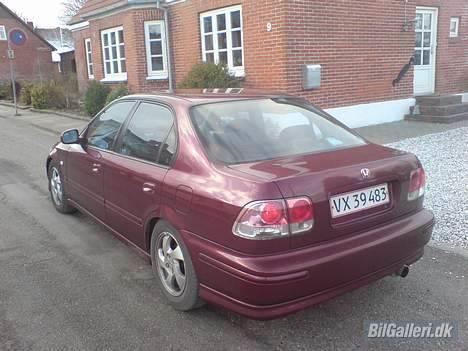 Honda Civic 1,6 vti solgt billede 2