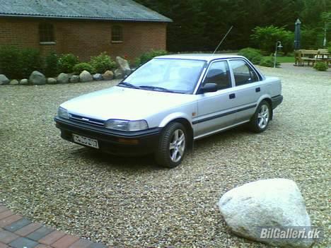 Toyota Corolla 1.3 XL billede 1