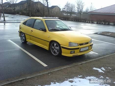 Opel Kadett GSi - Taget ude ved Aalborg Syd billede 9
