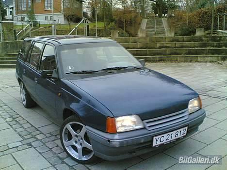 Opel Kadettilak (vinterbilen) billede 2