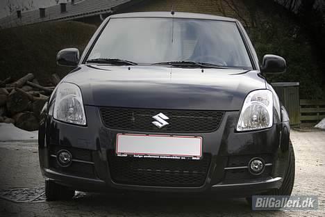 Suzuki Swift Sport *SOLGT* - Set forfra.. billede 3