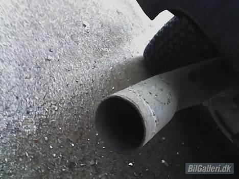 Volvo 460 *SOLGT* - Ja.... så må du selv forestille dig hvilken lyd den siger. billede 4