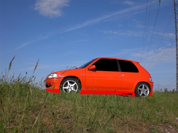 Peugeot 106 Rally *solgt* - Sådan må den godt komme til at se ud :D (MSPaint ftw!) billede 6