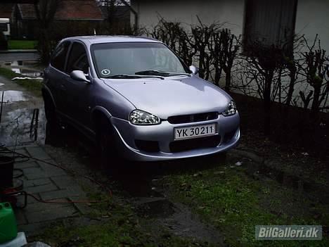 Opel corsa b billede 1