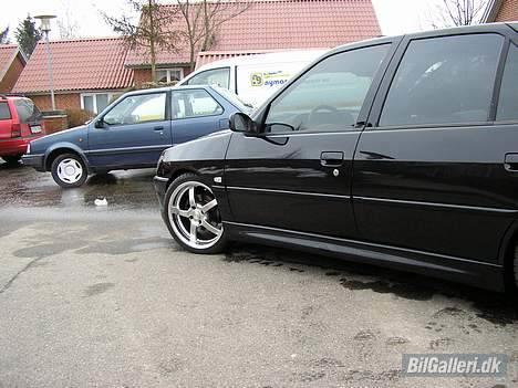 Peugeot 306 HDI *RIP* - Pudse pudse dagen lang, pudse pudse gir en flot lak.. haha eller noget! billede 18
