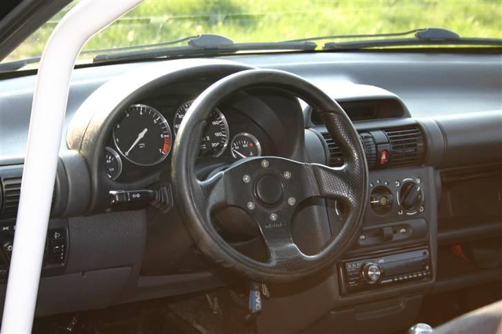 Opel corsa b  billede 6