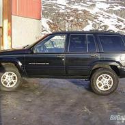 Jeep Grand Cherokee Limited V8