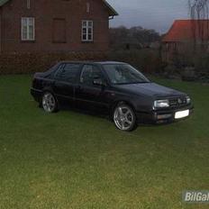 VW Vento 1,8 GL (SOLGT)