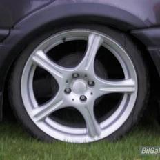 VW Vento 1,8 GL (SOLGT)