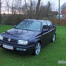 VW Vento 1,8 GL (SOLGT)