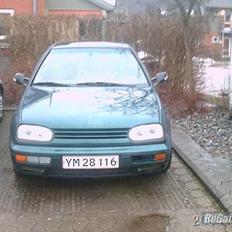 VW Golf 3 solgt.