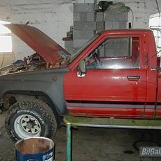 Toyota hilux Ln 65