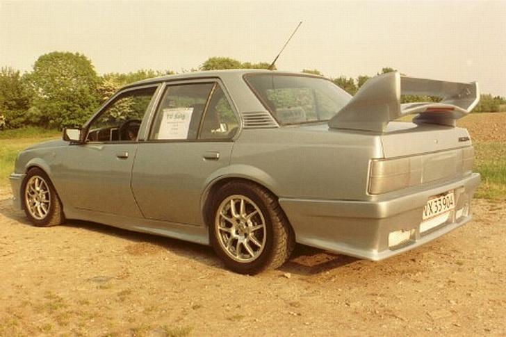 Opel Ascona C Gsi *solgt* billede 11