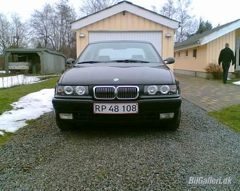 BMW e36 320i vanos R.I.P billede 1