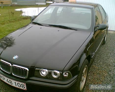BMW e36 320i vanos R.I.P billede 2