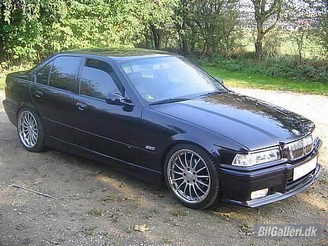 BMW E36 325 billede 1