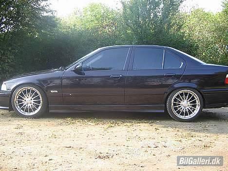 BMW E36 325 billede 2