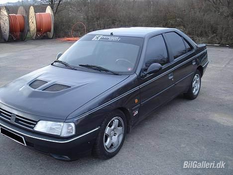 Peugeot 405 style - Set forfra fra højre side billede 1