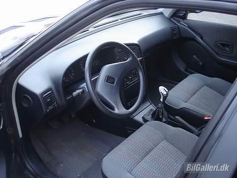 Peugeot 405 style - Kabinen fra Venstre side billede 14