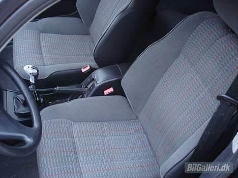 Peugeot 405 style - Kabinen billede 15