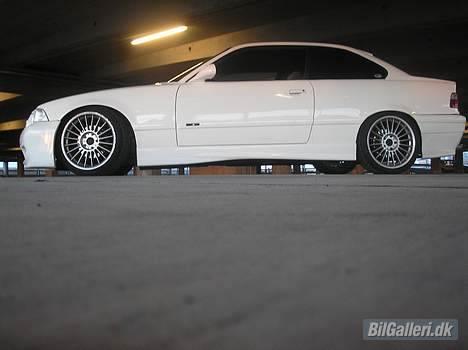 BMW 320i Coupé E36 billede 18