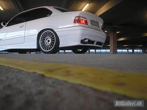 BMW 320i Coupé E36 billede 20