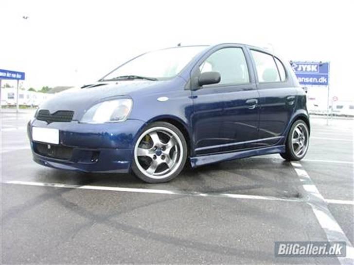 Toyota yaris 1,3 turbo solgt billede 2