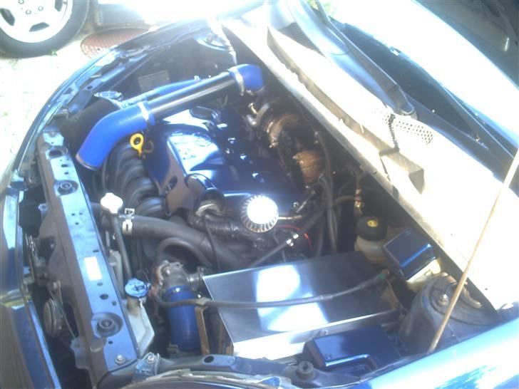 Toyota yaris 1,3 turbo solgt - Efter den blev front monteret billede 4