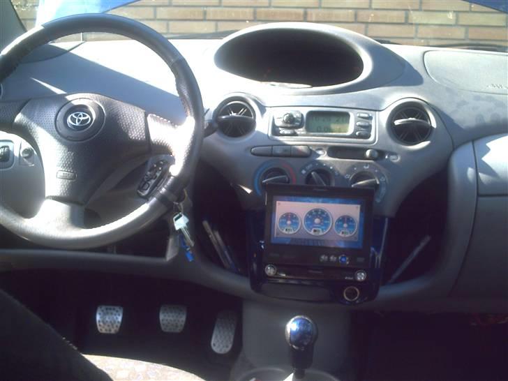 Toyota yaris 1,3 turbo solgt billede 7