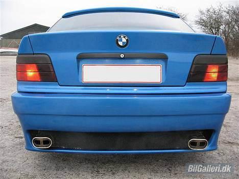 BMW E36 328i (320i) SOLGT - 3" rustfri afgang uden nogen form for mellemdæmpere eller bagpotte. billede 4