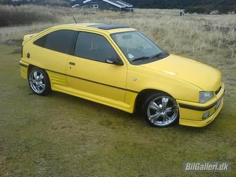 Opel Kadett GSi billede 10