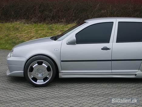 VW Golf IV *solgt* billede 2