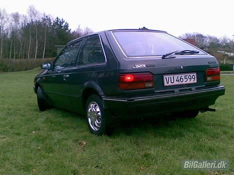 Mazda 323 billede 5