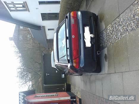 Mazda 323F GLX billede 14