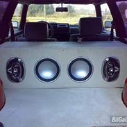 VW Golf 1,6 D  *DØD*