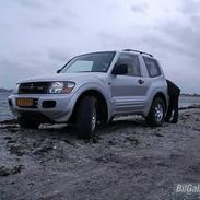 Mitsubishi Grand Pajero 4x4 SOLGT