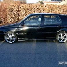 VW Golf 3 --- DøD =(