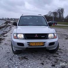 Mitsubishi Grand Pajero 4x4 SOLGT