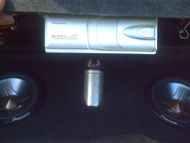 Toyota yaris 1,3 turbo solgt billede 9