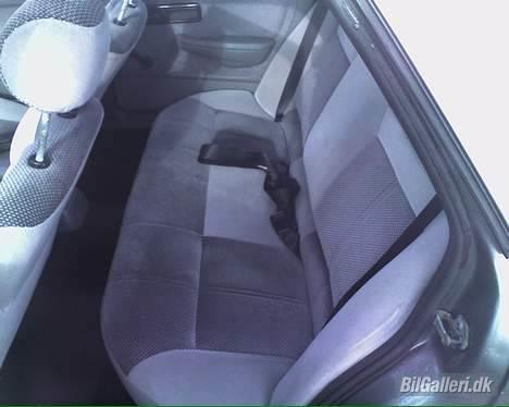 Ford sierra 2.0 DOCH (død) - også bag i.. hehe billede 7