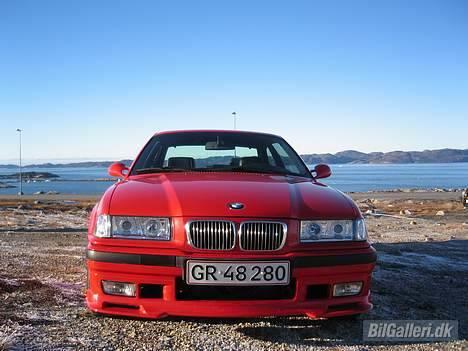 BMW 328i E36 Coupé EVO LSD - så lige et front billede billede 9