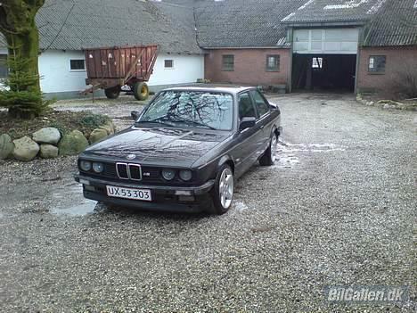 BMW E30 325I (solgt) billede 1