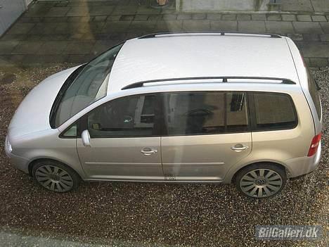 VW Touran 2.0 TDI DSG *Solgt billede 3