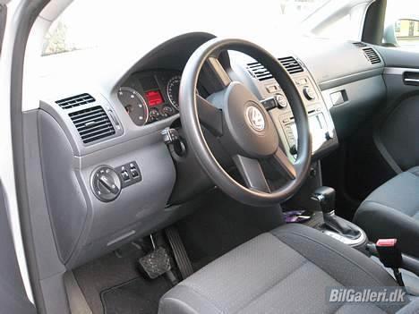 VW Touran 2.0 TDI DSG *Solgt billede 4