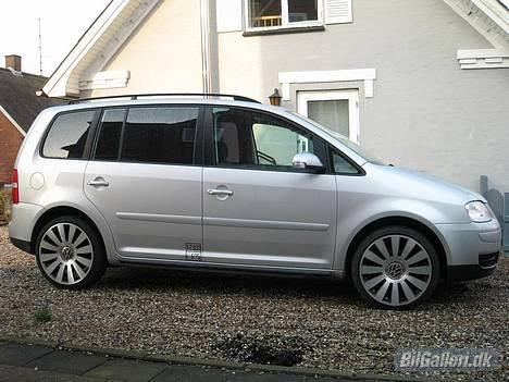 VW Touran 2.0 TDI DSG *Solgt billede 12