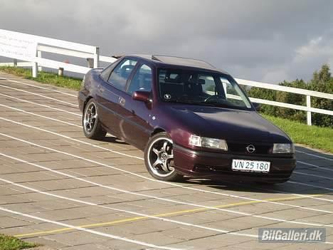 Opel vectra (solgt) billede 3