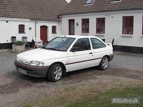 Peugeot 306 1,8 RG - SOLGT - Min gamle escort 1,6i billede 11