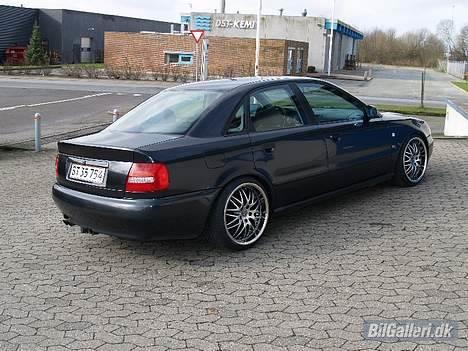 Audi A4 1.8T (SOLGT) billede 6