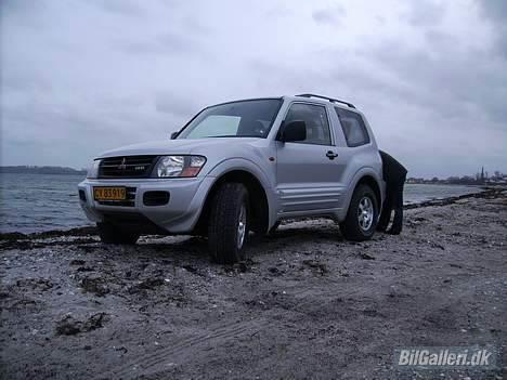 Mitsubishi Grand Pajero 4x4 SOLGT billede 1